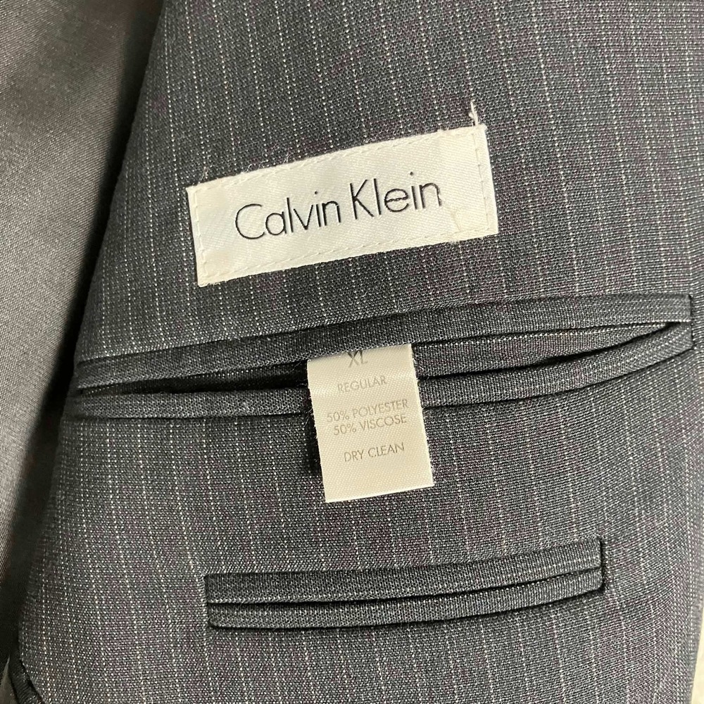 Calvin Klein Suit Mens XL 33x32 Grey Pinstripe 3 Button Blazer Trousers Set - Picture 6 of 16
